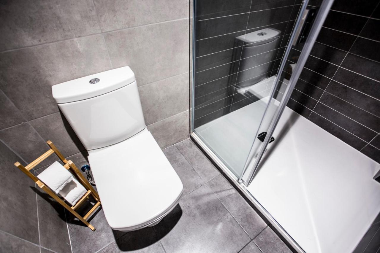 Marina Rooms Madrid Bagian luar foto